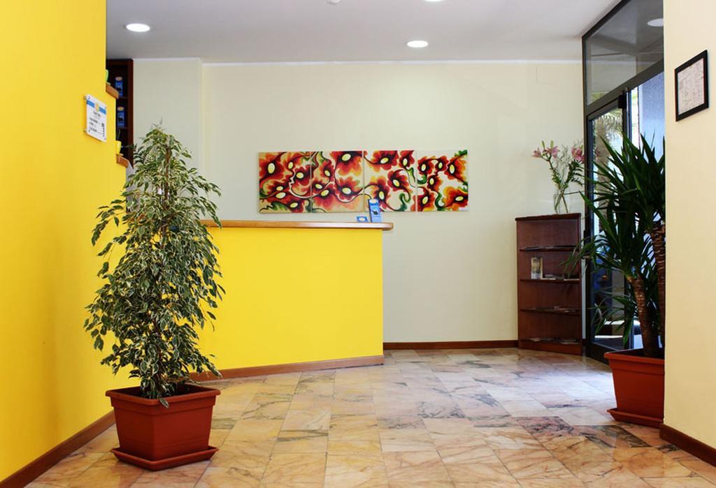 Nuovo Hotel Faro Capo dʼOrlando Extérieur photo