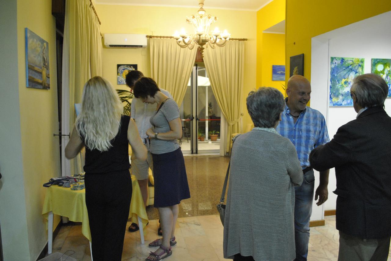 Nuovo Hotel Faro Capo dʼOrlando Extérieur photo